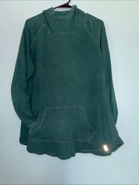 2XL TORRID ACTIVE Forest Green Pullover Hoodie- FUC-AS IS- Missing pull String.